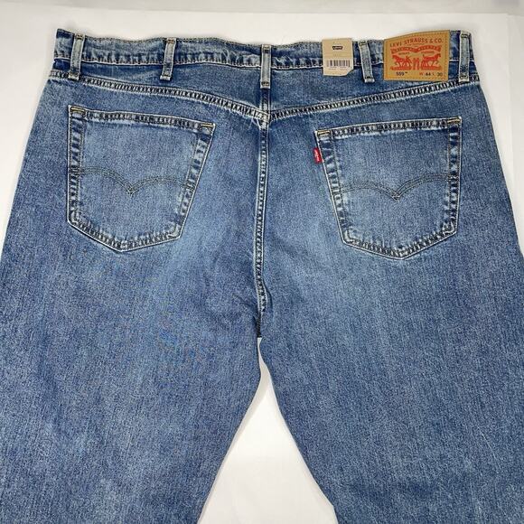 Levi's Men's 559 Relaxed Straight Fit Medium Wash Blue Jeans Size 44X30 - Picture 6 of 8